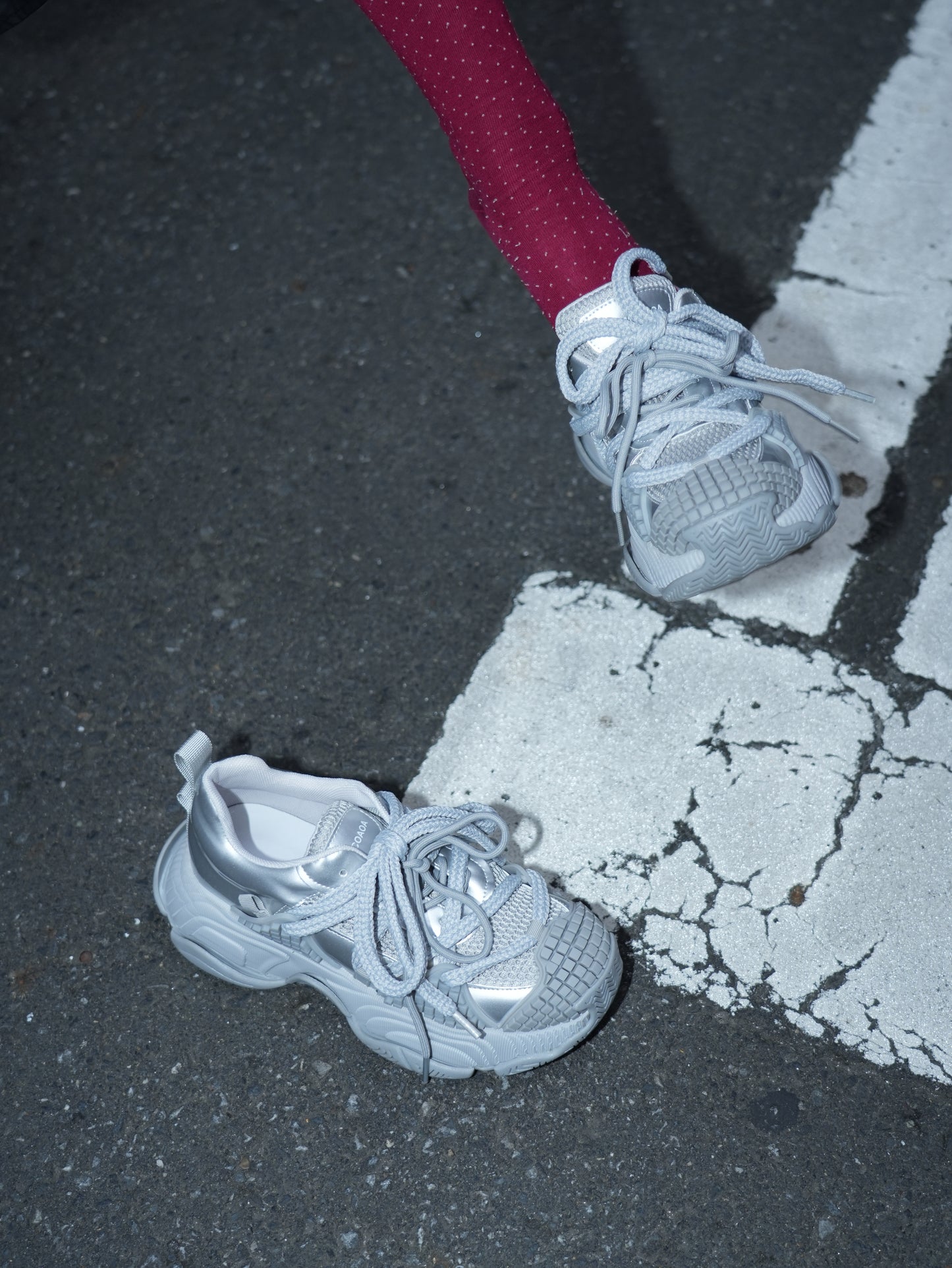 giga foot shoes2