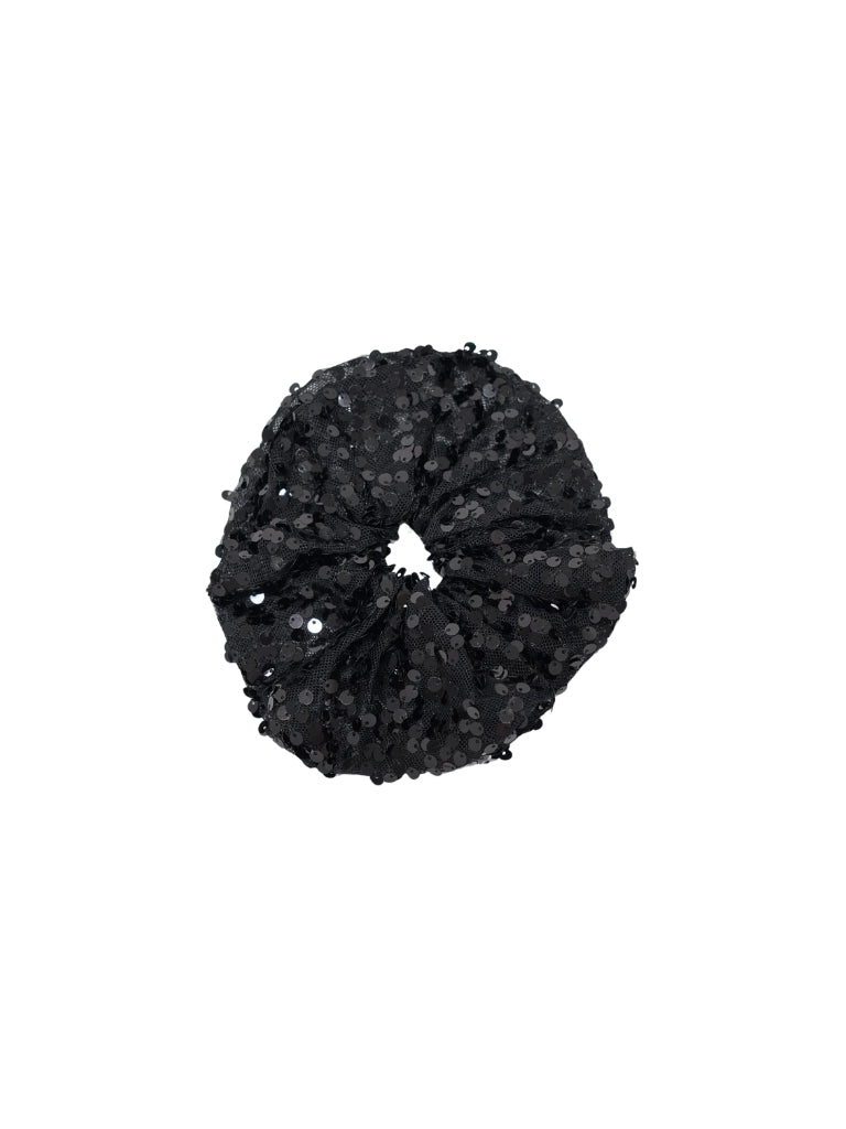 giragira scrunchie