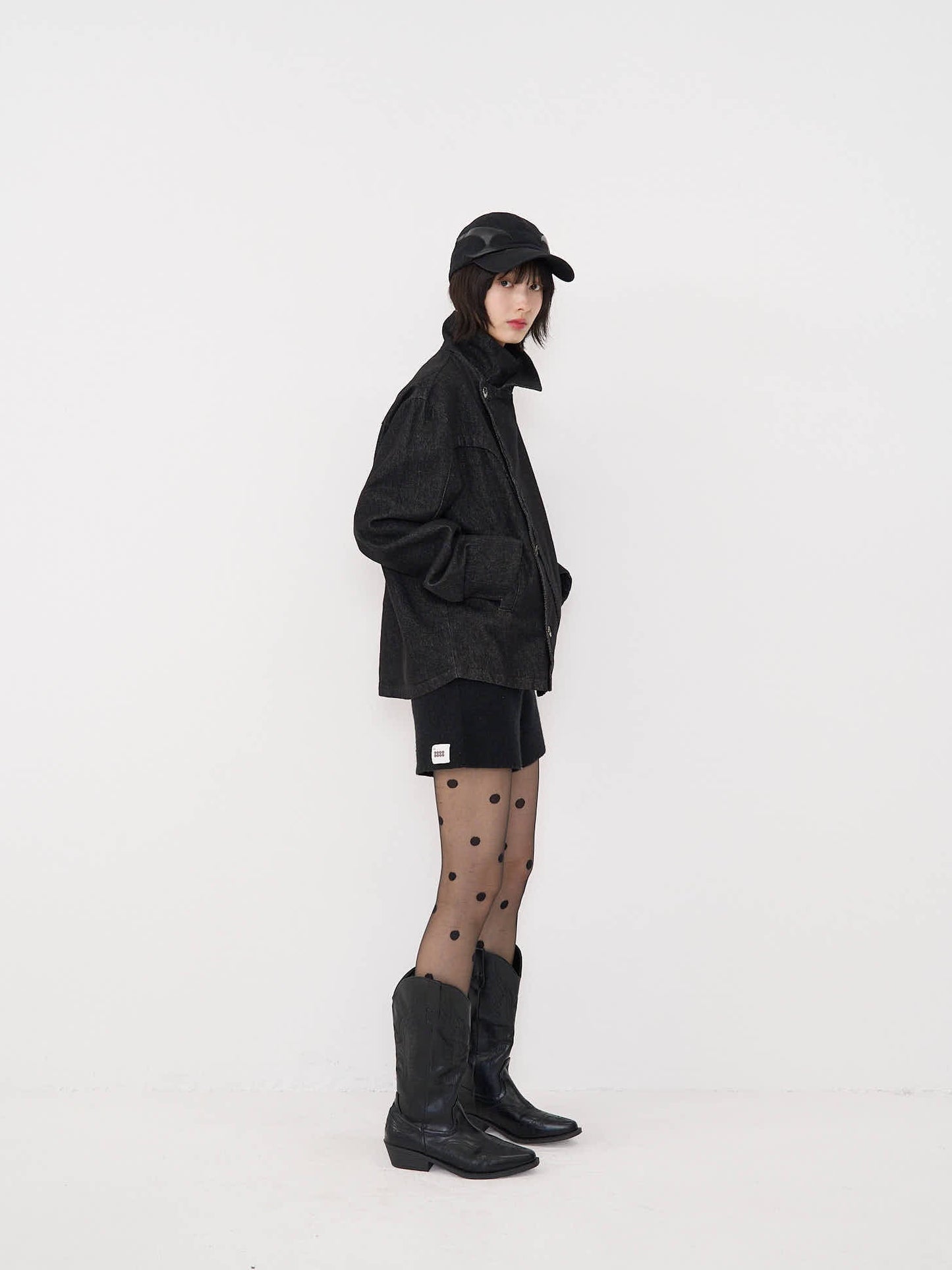 まだ繭の中で包まれていたい