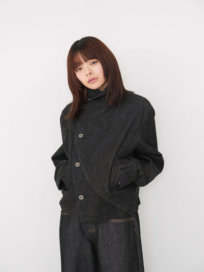 まだ繭の中で包まれていたい