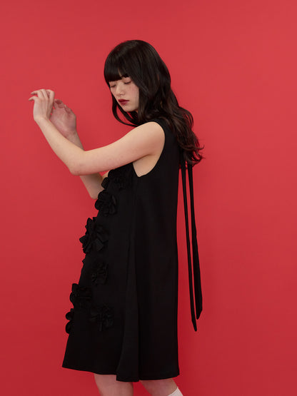 鏡の中で8つ数える間に消えた花