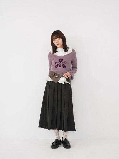 悩むけど振り返らないロングスカート