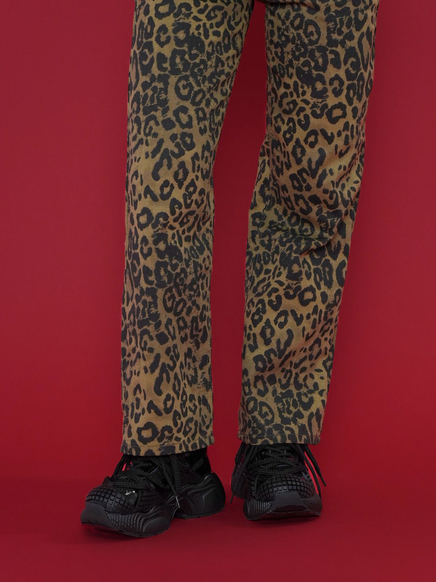 giga foot shoes