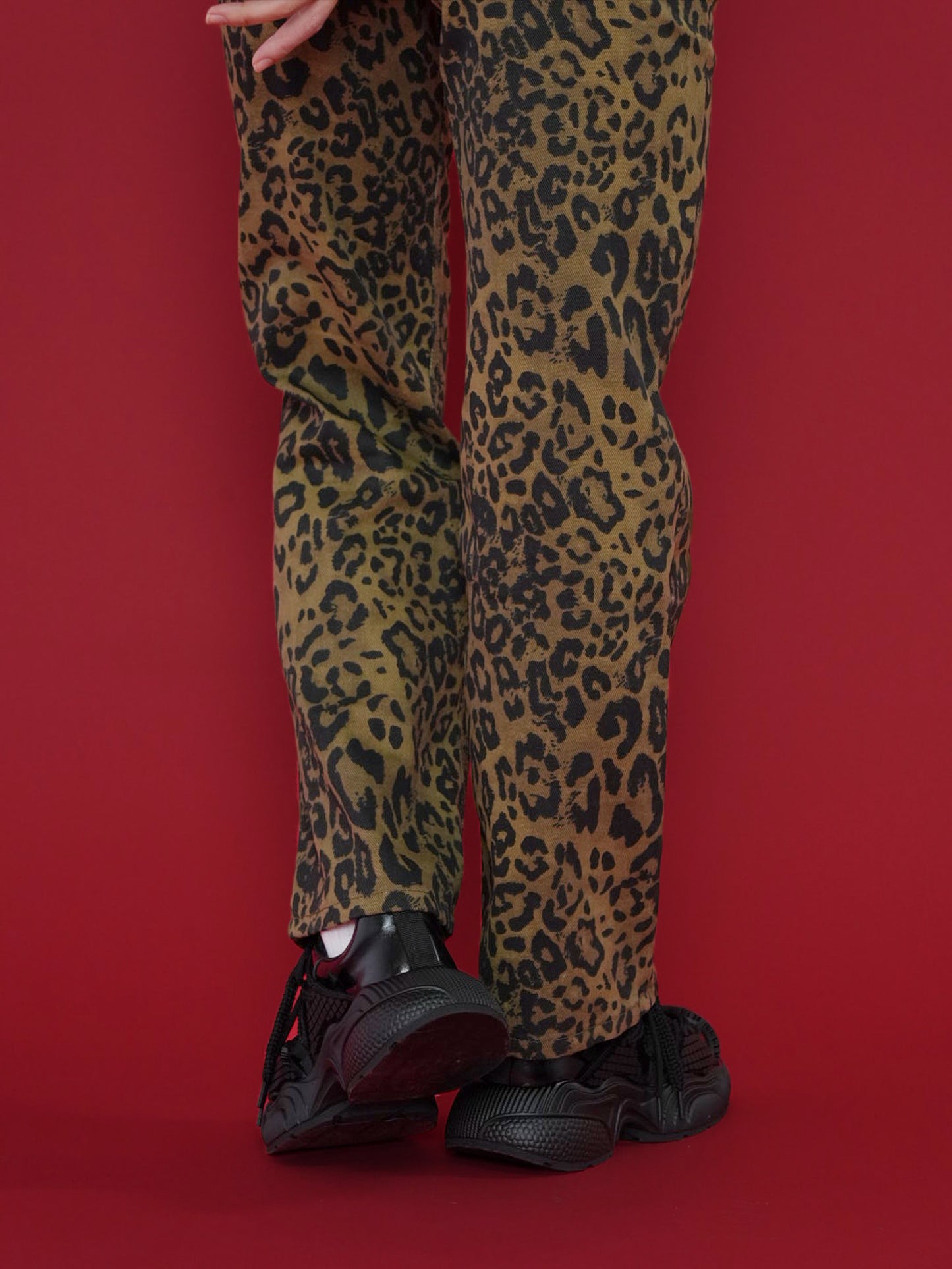 giga foot shoes